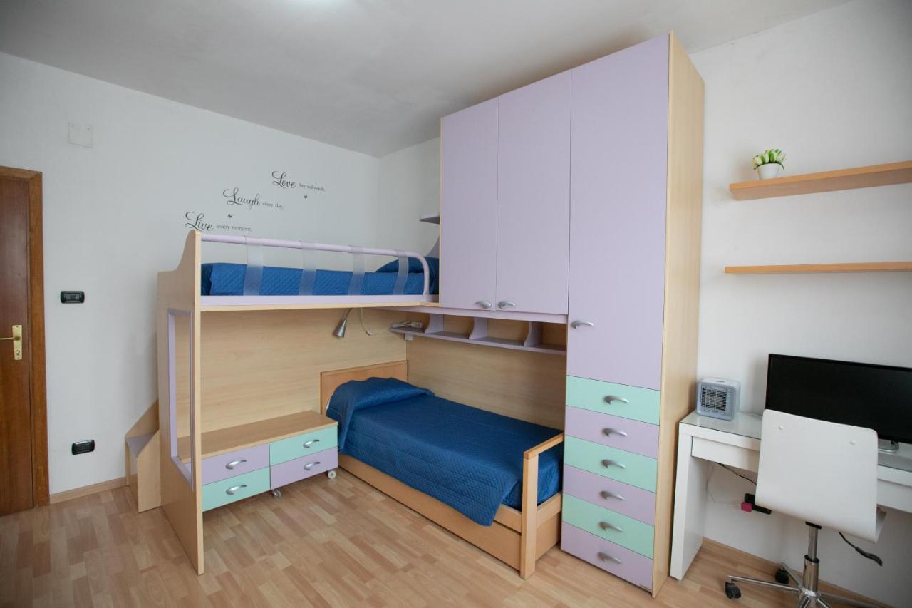 Mirea'S Rooms อัสโกลีปิเชโน ภายนอก รูปภาพ