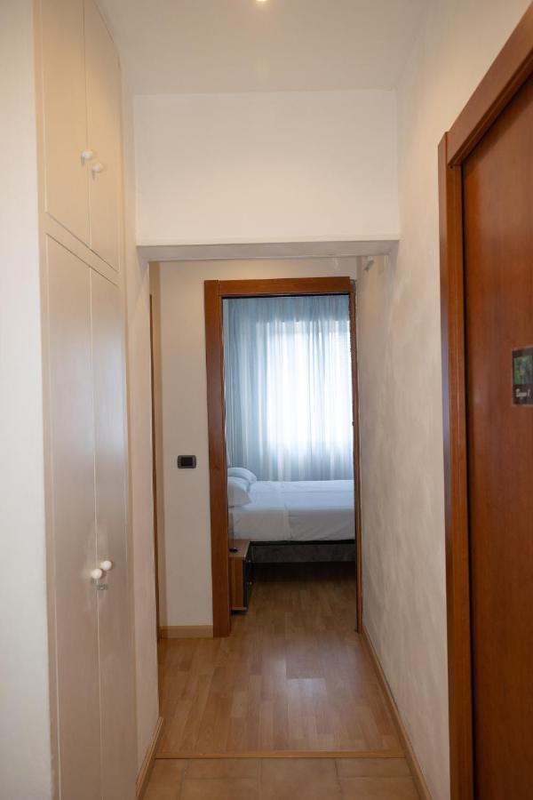 Mirea'S Rooms อัสโกลีปิเชโน ภายนอก รูปภาพ